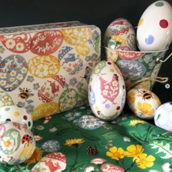 EB2670 - Easter Tins - Emma Bridgewater1